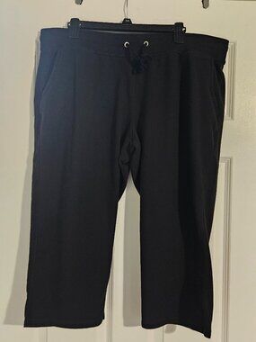 Hanes Women's Black Fleece Capri Lounge Pants XXL Drawstring